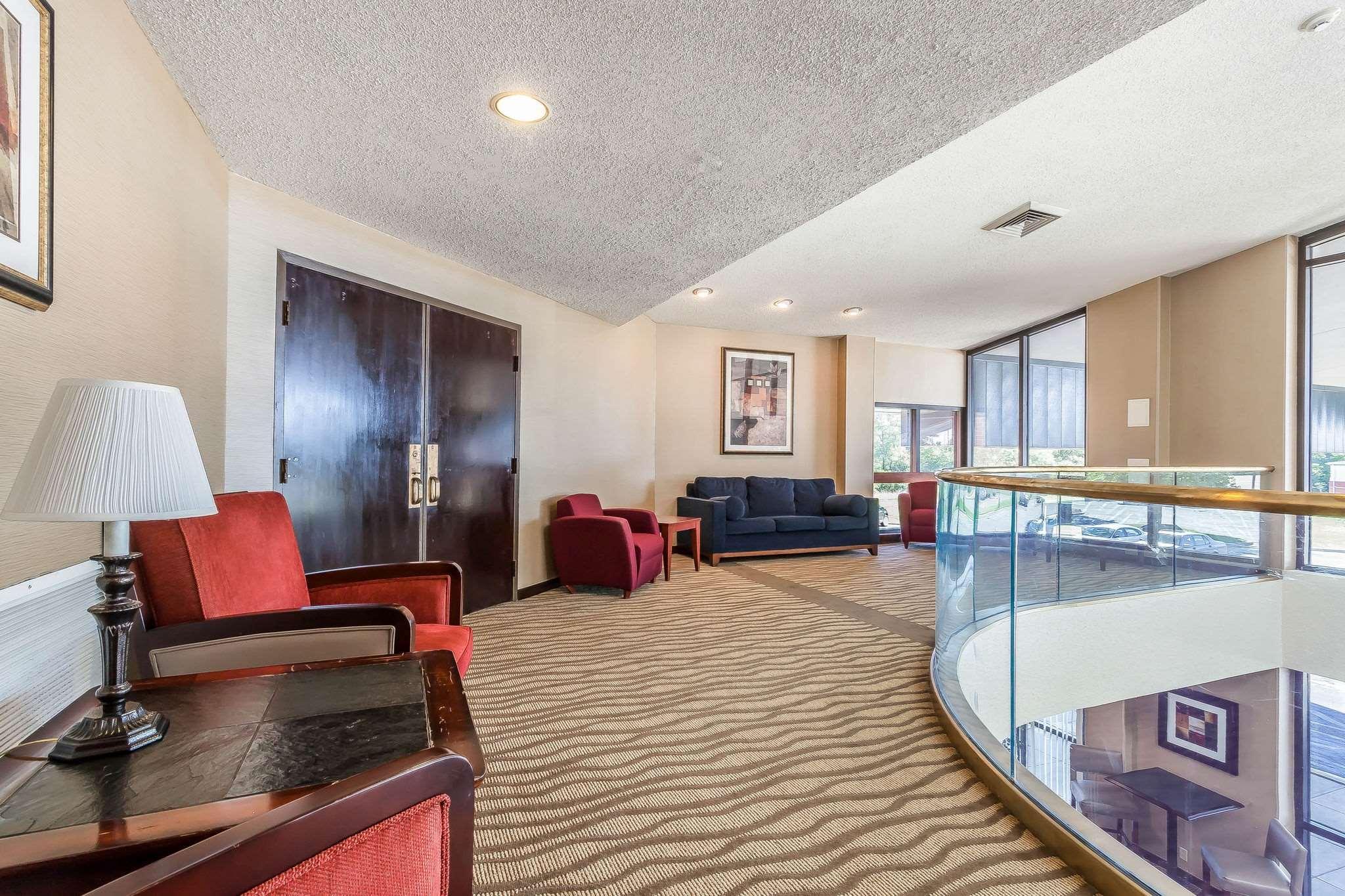 Comfort Inn - Hall Of Fame Canton Ngoại thất bức ảnh
