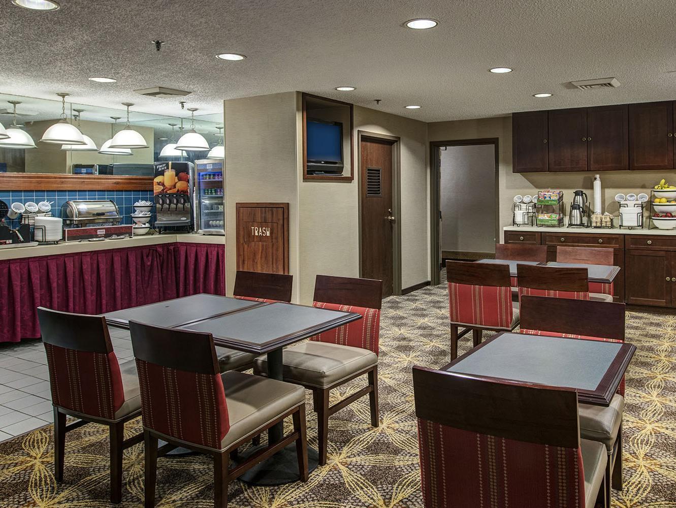 Comfort Inn - Hall Of Fame Canton Ngoại thất bức ảnh
