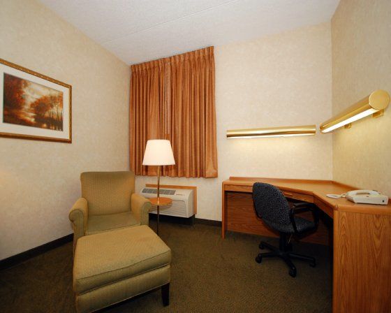 Comfort Inn - Hall Of Fame Canton Phòng bức ảnh